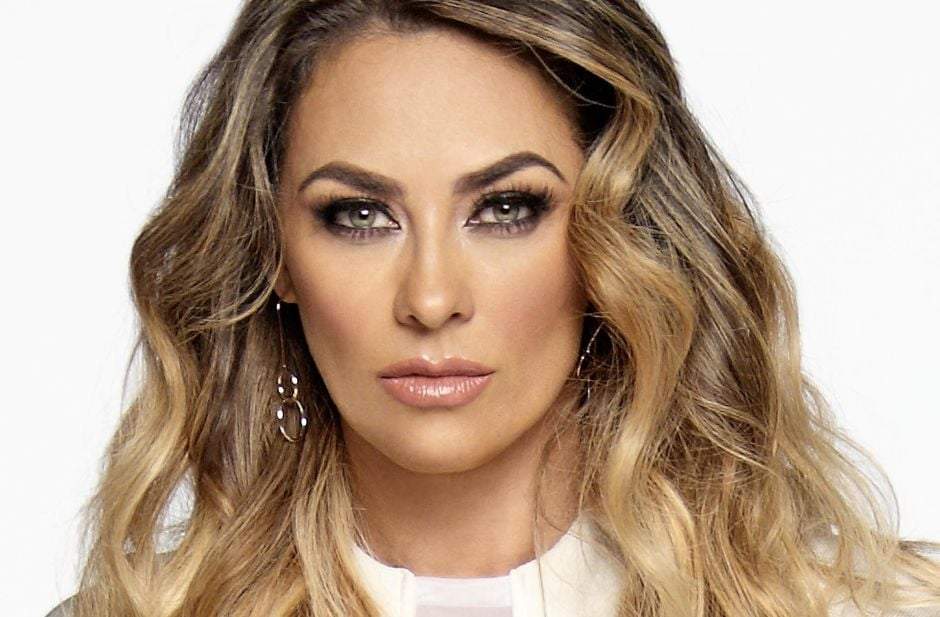 Aracely Arámbula. Fuente: (Twitter)