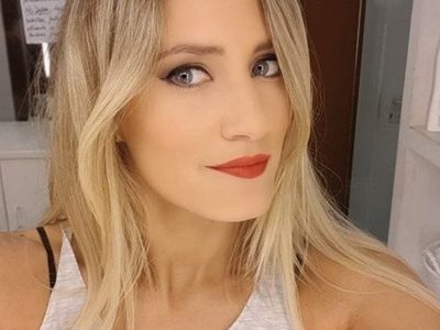 ¡Pero qué osada! Mica Viciconte se olvidó su prenda de abajo y las redes estallaron en un segundo