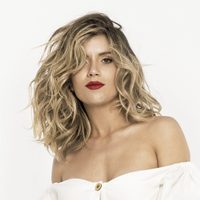 Disfruta de su soltería: el asombroso look de Laurita Fernández que acaparó miradas
