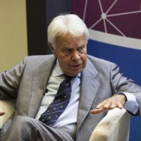González reitera su apoyo a Guaidó y reclama el rechazo internacional a la "tropelía" de Maduro