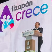 Pedro Rodríguez toma protesta por tercera vez como presidente municial de Atizapán