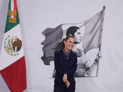 Sheinbaum achaca al "machismo" los ataques de la oposición sobre supuesta influencia de AMLO