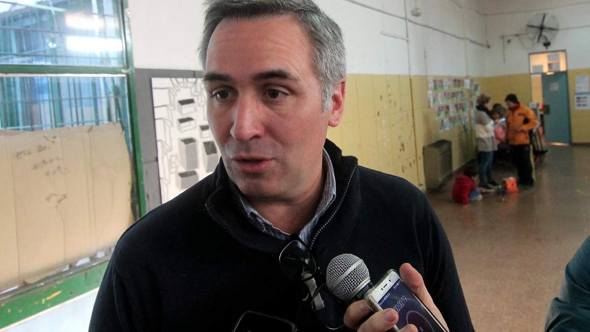 Francisco Sánchez, diputado que emitió el pedido sobre la resolución del volcán Lanín. Fuente: (Twitter)