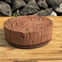 Cheesecake de chocolate y yogur: con solo 3 ingredientes y sin horno, prepará este postre que vas a amar