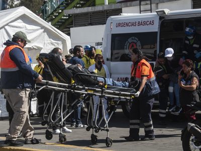 Tras choque en la Línea 3 del Metro, 13 personas siguen hospitalizadas