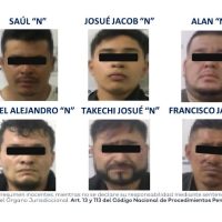 Agentes antisecuestro rescatan a dos mujeres y detienen a seis presuntos plagiarios