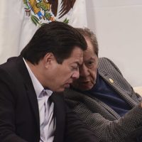 Muñoz Ledo dice que Mario Delgado está acorralado por la justicia y muestra resolución del TEPJF