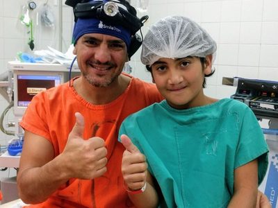 Operan gratuitamente a personas con labios leporinos en Neuquén