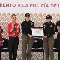 Sheinbaum: Tendencias de delitos van disminuyendo gracias a policías de la CDMX
