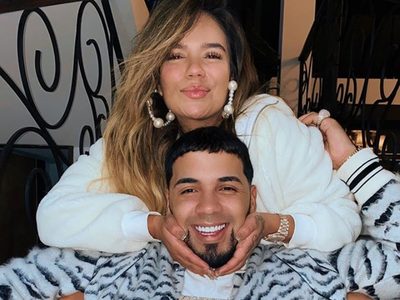 ¡OMG! El divertido "challenge" que protagonizó Anuel AA ¡bailando con el papá de Karol G!