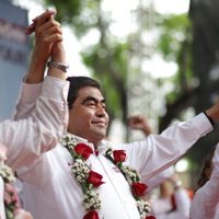 Barbosa se declara ganador en Puebla