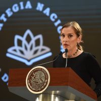 Pintas a monumentos históricos son una agresión a todos, dice Gutiérrez Müller