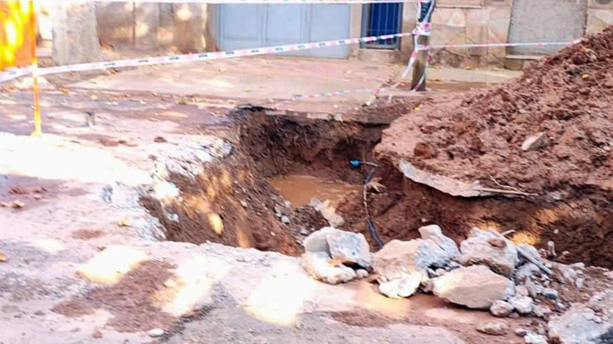 Vecinos piden intervención urgente.