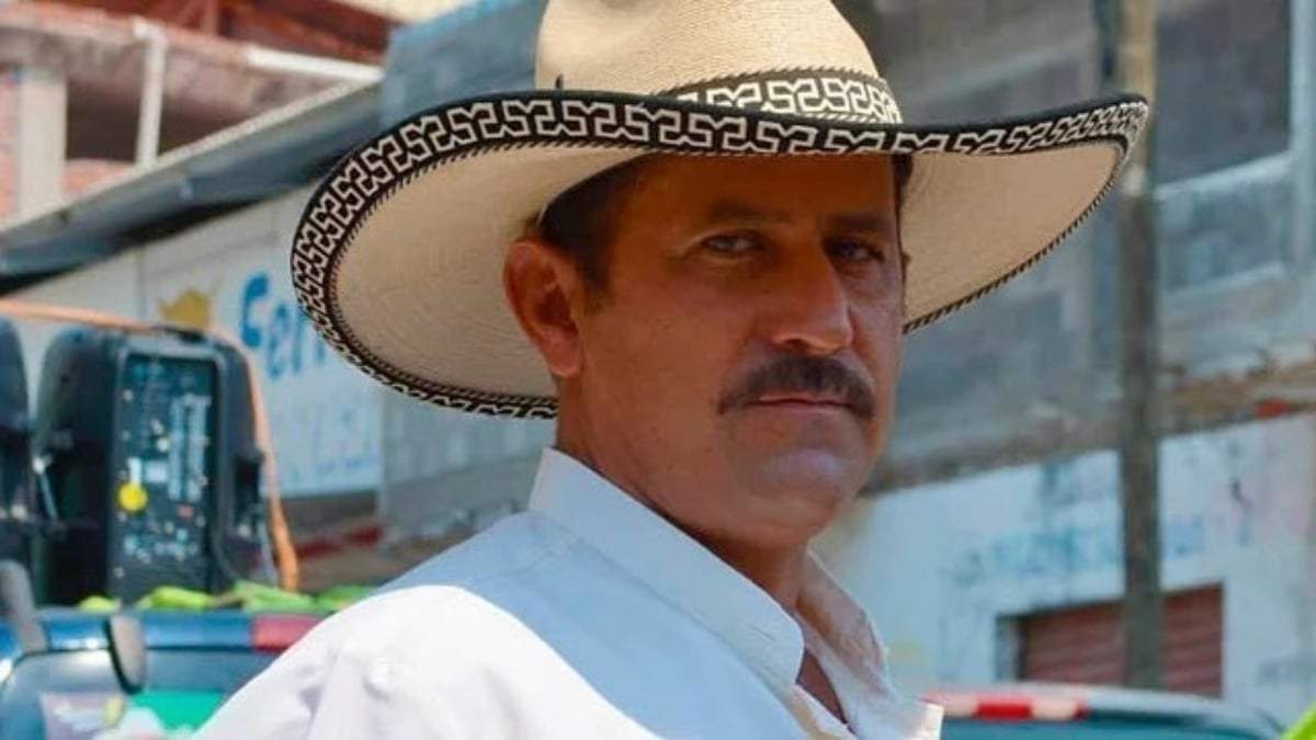 César Arturo Valencia Caballero, alcalde de Aguililla, Michoacán, asesinado