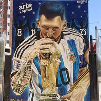 Se inauguró el mural de Lionel Messi “Campeones del Mundo” en el centro de Neuquén