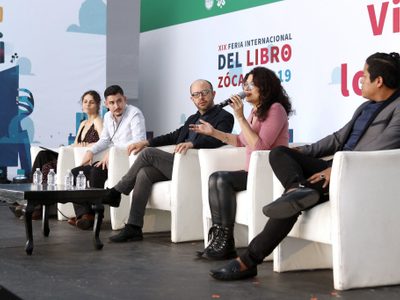 En la clausura de la FIL Zócalo 2019, premios a la libertad creativa