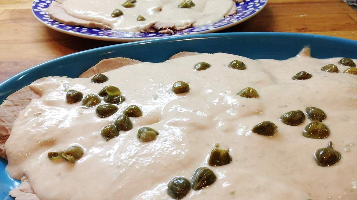 Vitél Toné, un plato bien italiano. Fuente: (Instagram)