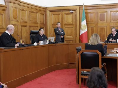 La UNAM no está obligada a impartir posgrados de manera gratuita: Suprema Corte