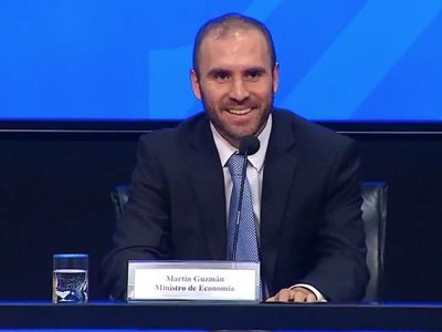 Renegociación de la deuda: Guzmán se adhiere a la gira europea de Alberto Fernández