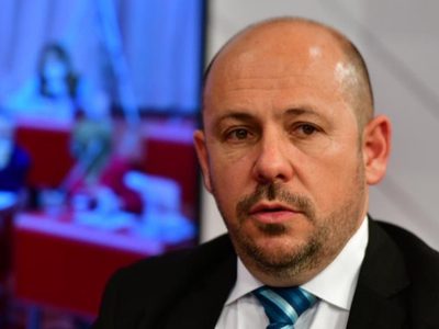 Sastre suspendió la sesión destinada a tratar el proyecto de zonificación minera en Chubut