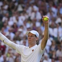 Alcaraz se enfrentará a Sinner en Wimbledon en una revancha de la final de Roland Garros