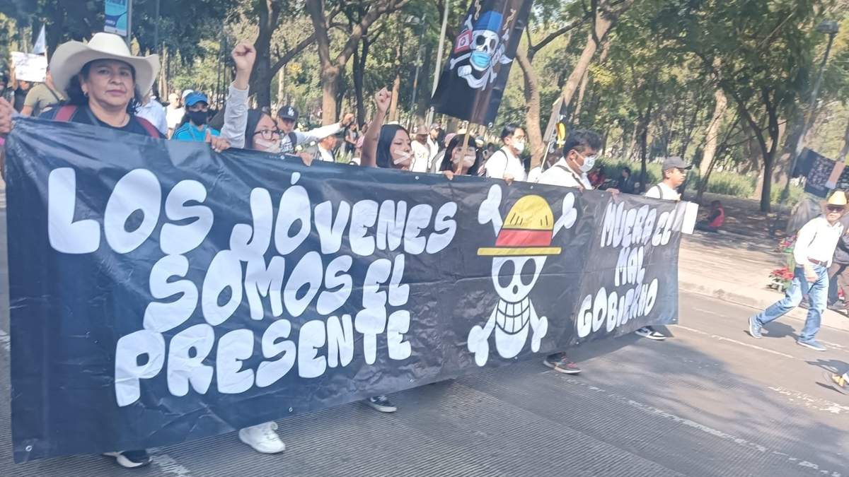Generación Z sale a marchar: “no hay nada que celebrar” a siete años de la 4T