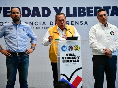 “Nuestra candidata Claudia...” Jesús Zambrano comete lapsus y Mario Delgado se burla (Video)