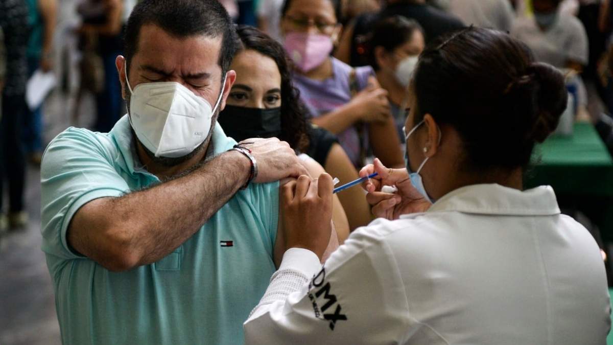 Han sido aplicadas 78 millones 765 mil 73 vacunas