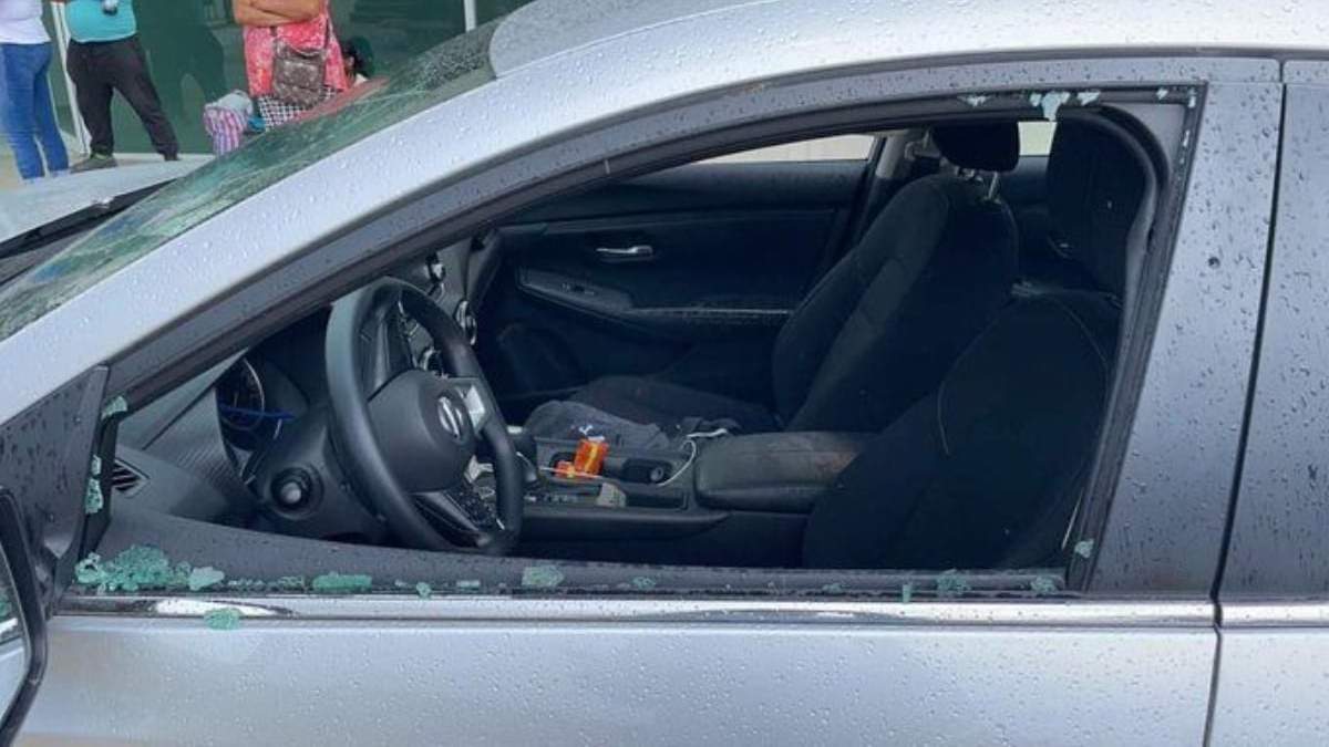 El sacerdote fue agredido abordo de una camioneta
