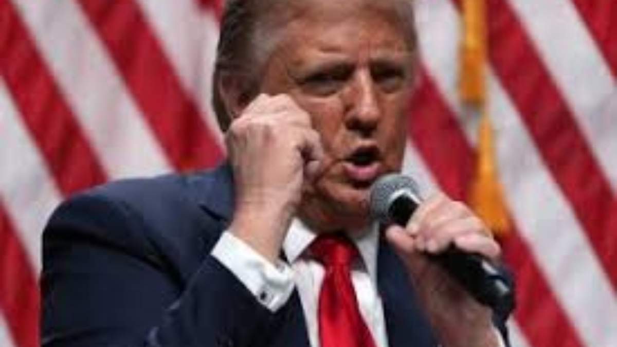 El candidato presidencial republicano Donald Trump en un evento en Glendale, Arizona