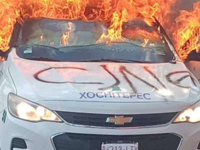 Hombres incendian OXXO y vehículos en Jiutepec, Temixco, Yecapixtla y Miacatlán