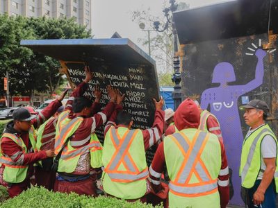 "Es un ataque directo": Antimonumenta sobre retiro de vallas en Glorieta de las Mujeres que Luchan