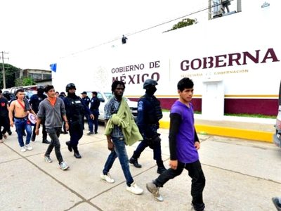 Más de 200 centroamericanos escapan de la estación migratoria de Villahermosa