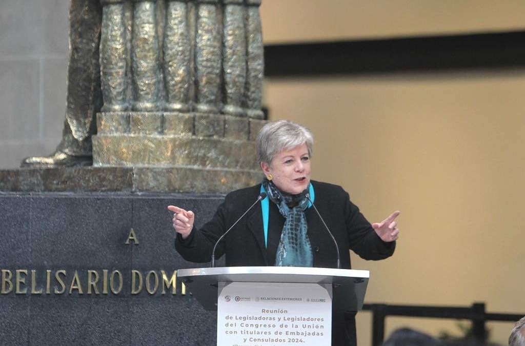 La canciller Alicia Bárcena