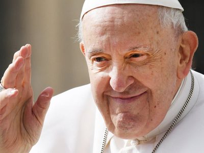 Pesar en la política neuquina por la muerte del Papa Francisco