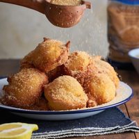 Buñuelos de ricota y limón: con pocos ingredientes, hacé esta tremenda receta para una tarde a puros mates