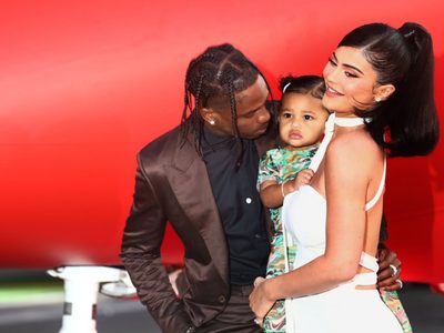 Bucles heredados: esta foto de la hija de Kylie Jenner demuestra el gran parecido a Travis Scott
