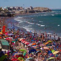Río Negro: un grupo de residentes se opone a la apertura del turismo