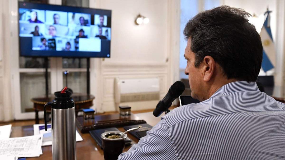 Sergio Massa en teleconferencia con diputados. Foto: (Twitter)
