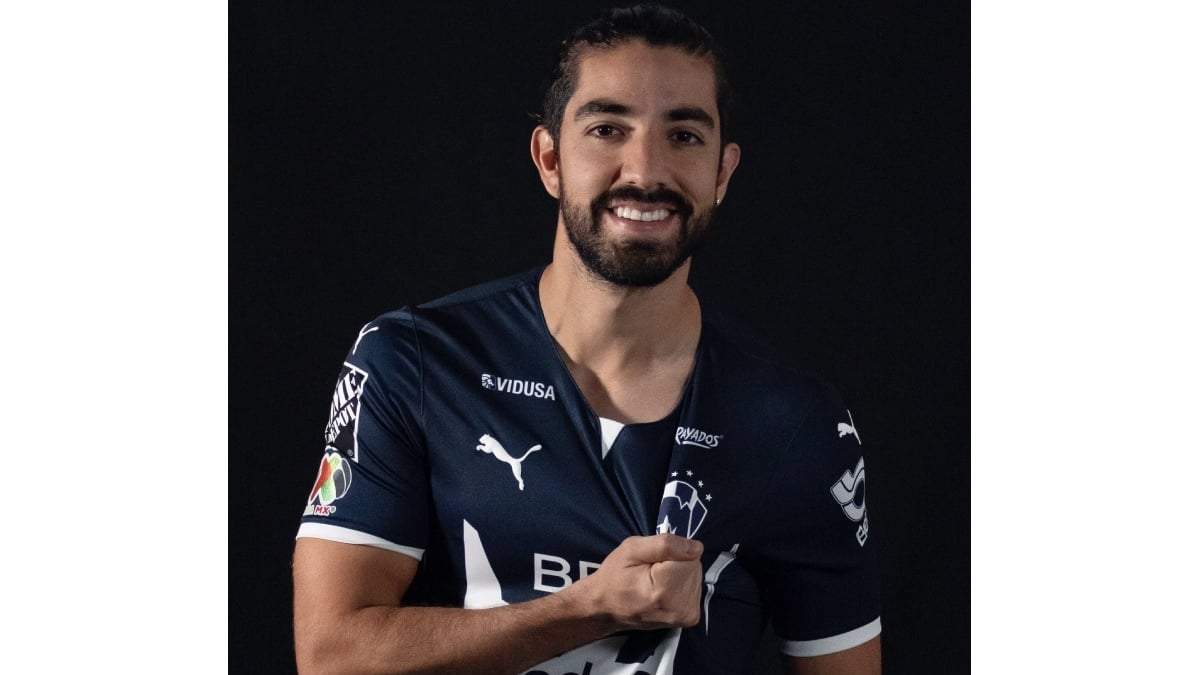 El volante mexicano Rodolfo Pizarro