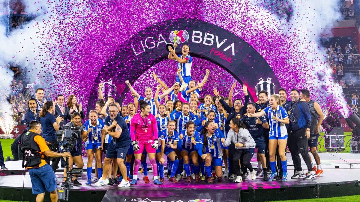 Rayadas se proclaman campeonas