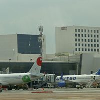 Violencia en Jalisco: van 56 vuelos cancelados y 35 demoras en el Aeropuerto de Guadalajara
