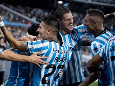 ¿Sus últimas semanas?: las dos figuras de Racing que suenan con fuerza en Brasil