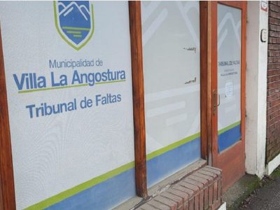 Villa La Angostura advirtió que considerará como falta grave a choferes de aplicaciones como Uber