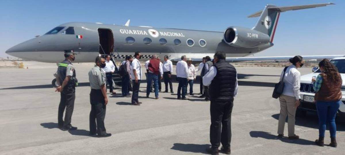 El avión de la Guardia Nacional donde se trasladaron funcionarios a actos convocados por Morena