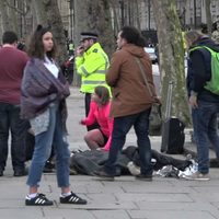 Suman 4 muertos por ataque terrorista en Londres