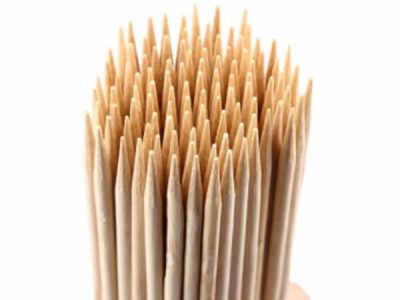 Si querés una decoración "low cost" para tu jardín o terraza, mirá lo que podés hacer con palitos de brochette
