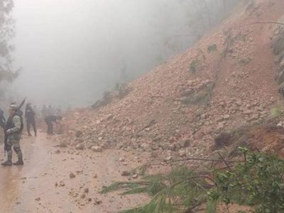 Narda deja incomunicados a seis mil indígenas nahuas en Aquila, Michoacán