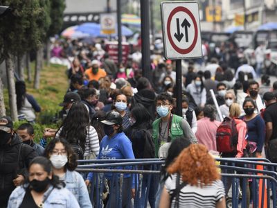 Inegi: El consumo sumó su cuarto mes consecutivo al alza en octubre