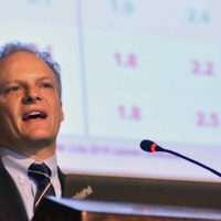 FMI: "Argentina debe encontrar un balance entre el apoyo social y la recuperación económica"